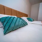 Friends Residence Apartments
